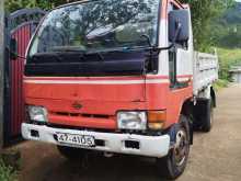 Nissan Tipper 1996 Lorry