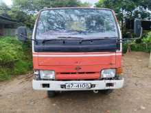 Nissan Tipper 1991 Lorry
