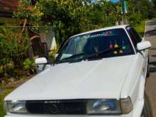 Nissan Trad Sunny HB12 1988 Car