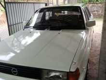 Nissan Trad Sunny B12 1989 Car