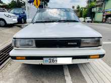 Nissan TRAD SUNNY 1986 Car