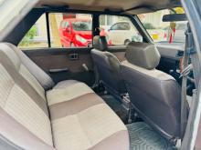 https://riyasewana.com/uploads/nissan-trad-sunny-282002386255.jpg