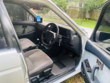https://riyasewana.com/uploads/nissan-trad-sunny-61859356995.jpg