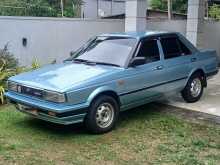 Nissan Trad Sunny HB12 1988 Car