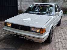 Nissan Trad SUNNY SUPER Saloon FULL LIGHT 1988 Car