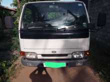 Nissan 2 Cab 1996 Lorry