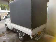 https://riyasewana.com/uploads/nissan-u-71-161456154412.jpg