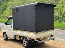 https://riyasewana.com/uploads/nissan-u71-2011-2210393712272.jpg