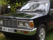 Nissan UA720 1983 Pickup