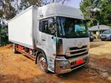 Nissan Ud 2010 Lorry