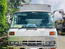 Nissan UD 1996 Lorry