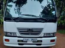 Nissan Ud 2003 Lorry