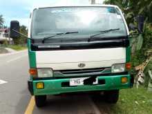 Nissan UD Nissan 1996 Lorry