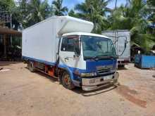 Nissan UD 2005 Lorry