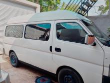 Nissan URVAN E25 2003 Van