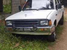 https://riyasewana.com/uploads/nissan-us-720-22154912234.jpg