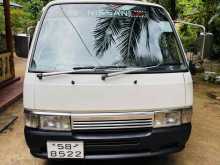 Nissan Nissan 1991 Van