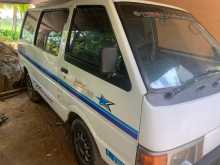 Nissan Vanette 1989 Van