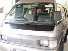 Nissan Vanette 2000 Van