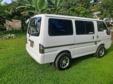 Nissan Vanette 2002 Van