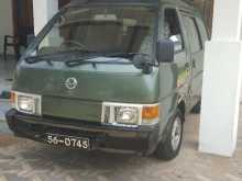 Nissan Vanette 1992 Van