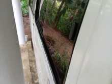 https://riyasewana.com/uploads/nissan-vanate-1986-78064112874.jpg