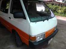 Nissan Vanette 1992 Van