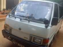 Nissan Vanette 1990 Van