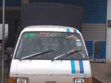 Nissan Vanette 2000 Lorry