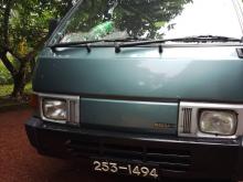 Nissan Vanette 1992 Van