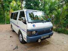 Nissan Vanatte 2001 Van