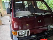 Nissan Vanette 1990 Van
