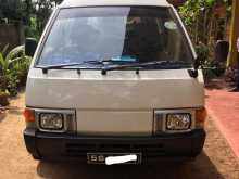 Nissan Vanette 1991 Van