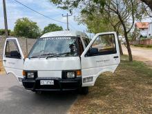Nissan Vanette 1988 Van