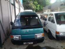 Nissan VUJC22 1991 Van