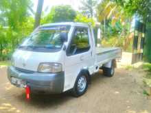 Nissan Vanette R2 2002 Lorry