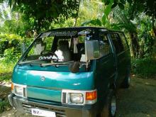 Nissan Vanette 1987 Van