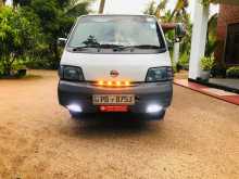 Nissan Vanette 2004 Van