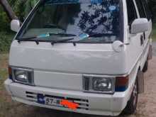 Nissan Vanette 1992 Van