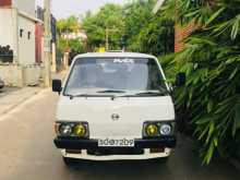Nissan Vanette 1982 Van