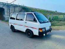 Nissan Vanette 1992 Van