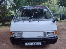 Nissan Vanette 1988 Van