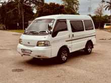 Nissan Vanette 2000 Van