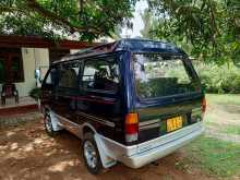 Nissan Vanette 1989 Van