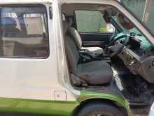 https://riyasewana.com/uploads/nissan-vanette-17212812395.jpg