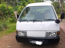 Nissan Vanette 1990 Van