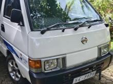 Nissan Vanette 1989 Van