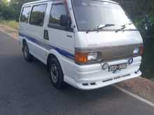 Nissan Vanette 2000 Van