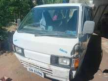 Nissan Vanette 1981 Van