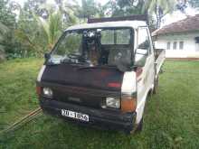 Nissan Vanette 1983 Lorry